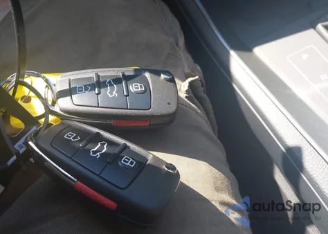 2025 Audi Q3 Premium 45 Tfsi S Line Quattro Tiptronic z USA, uszkodzony, nr VIN WA1DECF34S1038618